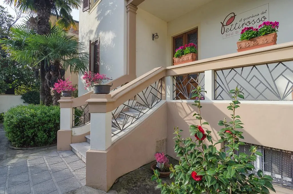 فندق Il Giardino Del Pettirosso لوكا بيت ضيافة